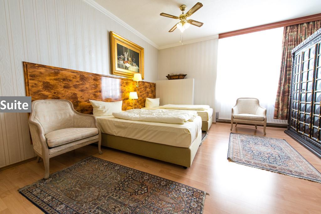 Loewen Hotel Offenbach am Main ภายนอก รูปภาพ